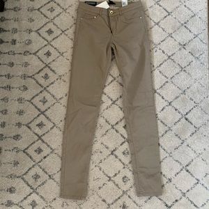 Super Stretch Skinny Jeans